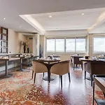 Western Piccadilly 4*