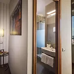 Western Piccadilly Hotel