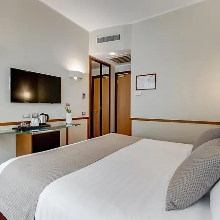 Hotel Western Piccadilly 4*