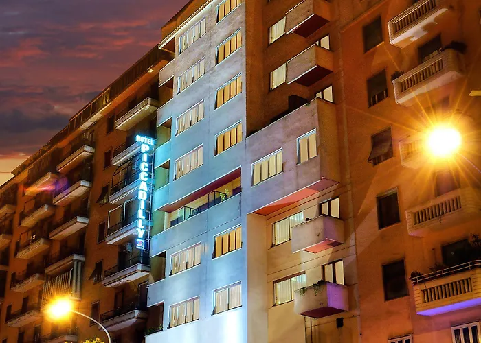 Western Piccadilly Řím