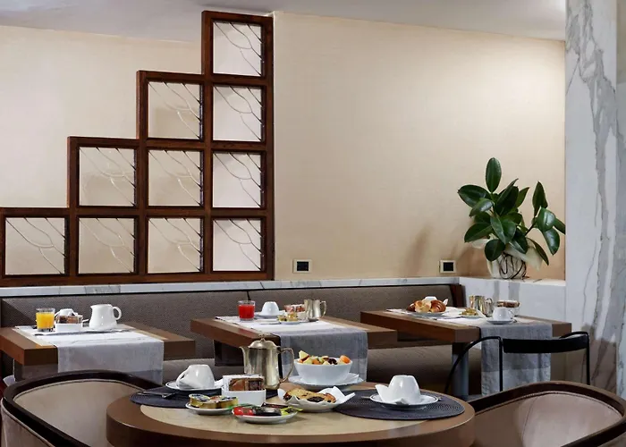 Hotel Western Piccadilly