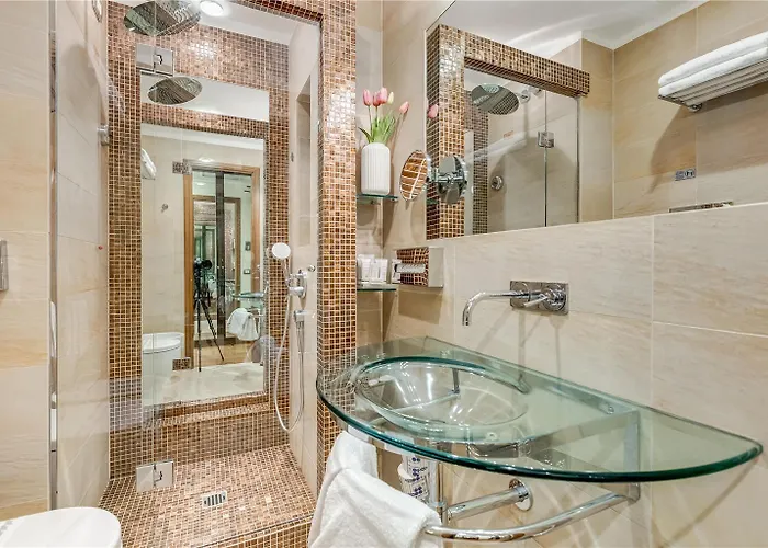 Hotel Western Piccadilly