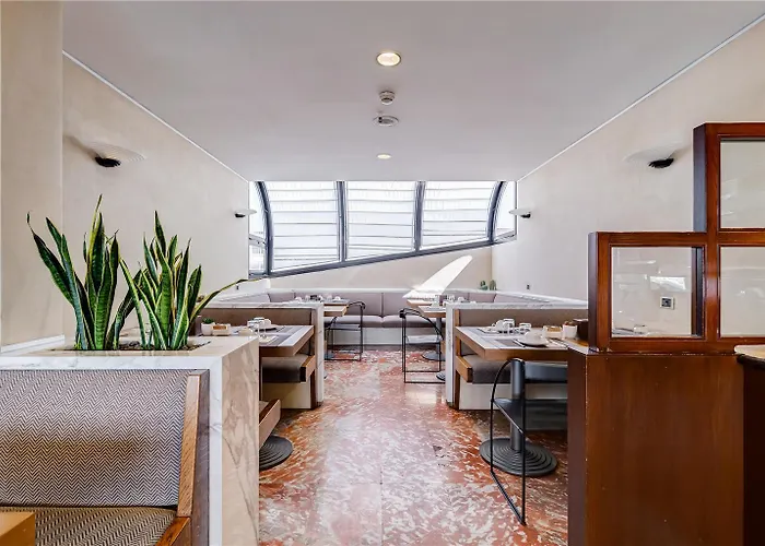 Western Piccadilly 4* Řím