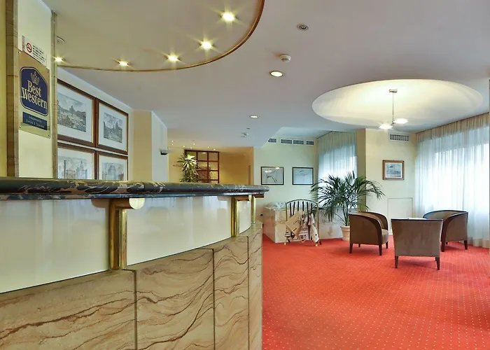 호텔 베스트 웨스턴 피카딜리 4*