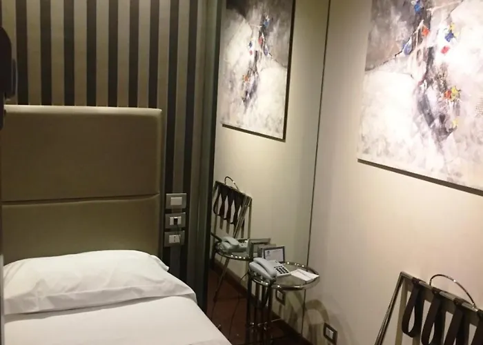 Hotel Western Piccadilly 4*