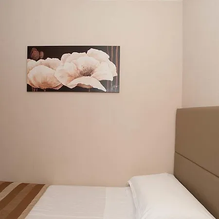 Hotel Western Piccadilly