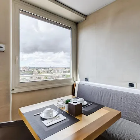 Western Piccadilly 4*